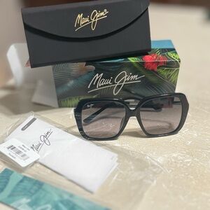 Maui Jim Black Sunglasses